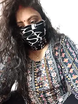 Snapshot of Hot-Beautiful_Cpl chatting on 16, 4, 2026 Hot-Beautiful Cpl online show from 16, 4, 2026