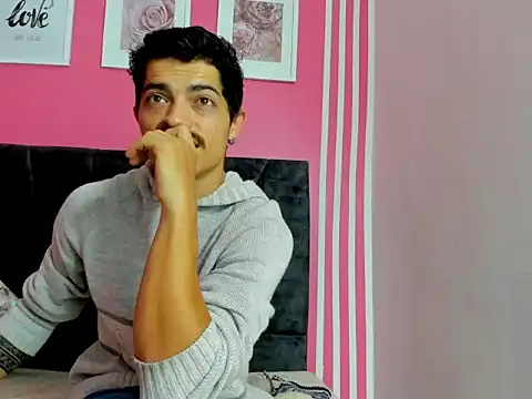 taylor Stele online show from 17, 4, 2026