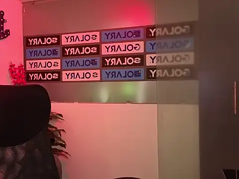 Zoe Swett online show from 22, 4, 2026