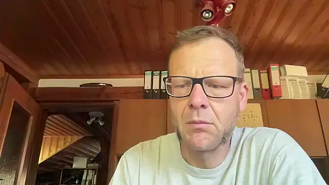 Snapshot of o_florian_o1 chatting on 26, 5, 2026 o florian o1 online show from 26, 5, 2026