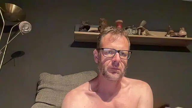 Snapshot of o_florian_o1 chatting on 1, 6, 2026 o florian o1 online show from 1, 6, 2026