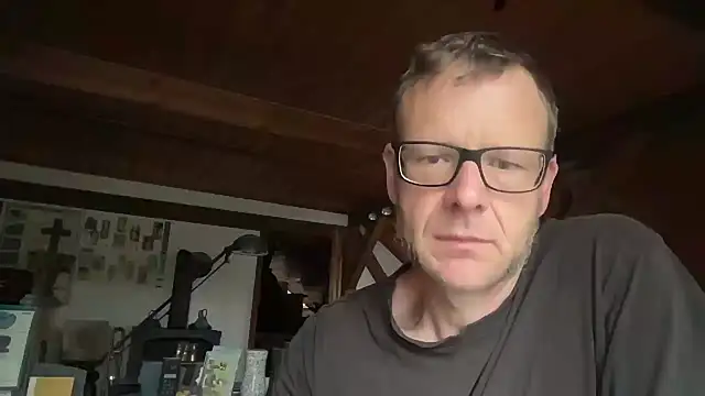 Snapshot of o_florian_o1 chatting on 5, 6, 2026 o florian o1 online show from 5, 6, 2026