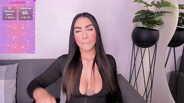 Snapshot of MelissaSaenzgh_ chatting on 20, 5, 2026 MelissaSaenzgh online show from 20, 5, 2026