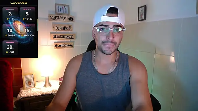 Snapshot of andders_ chatting on 23, 5, 2026 andders online show from 23, 5, 2026