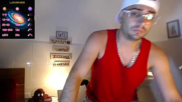 Snapshot of andders_ chatting on 28, 4, 2026 andders online show from 28, 4, 2026
