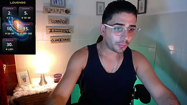 Snapshot of andders_ chatting on 28, 5, 2026 andders online show from 28, 5, 2026