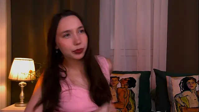 Suzaneey online show from 27, 6, 2026