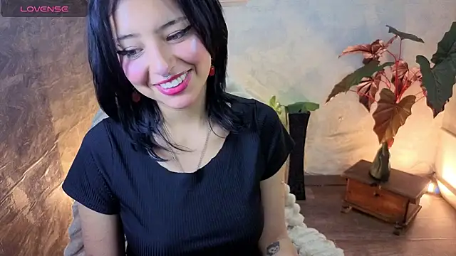 lsa dolly nyx online show from 2, 5, 2026