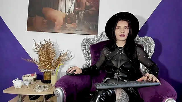 Snapshot of MistressKasandra chatting on 14, 5, 2026 MistressKasandra online show from 14, 5, 2026