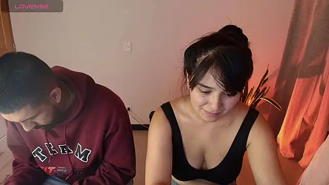 Alyssa and DAngelo online show from 8, 5, 2026