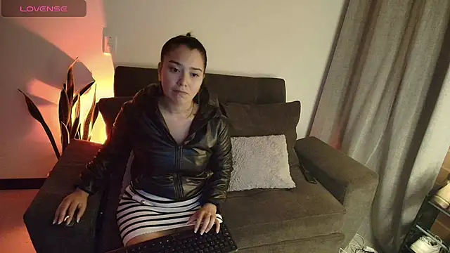 Alyssa and DAngelo online show from 10, 7, 2026