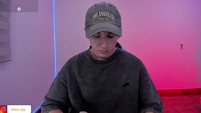 OLIVER K online show from 15, 5, 2026