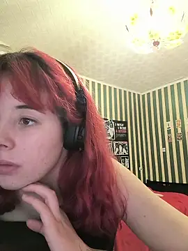 amberrrdolll  online show from 20, 4, 2026