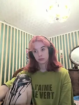 Snapshot of amberrrdolll_ chatting on 20, 6, 2026 amberrrdolll online show from 20, 6, 2026