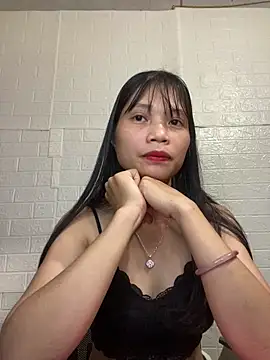 -Lucie-e online show from 17, 4, 2026