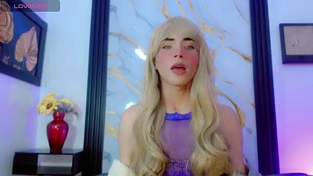 Snapshot of esmeralda_negrette chatting on 16, 4, 2026 esmeralda negrette online show from 16, 4, 2026