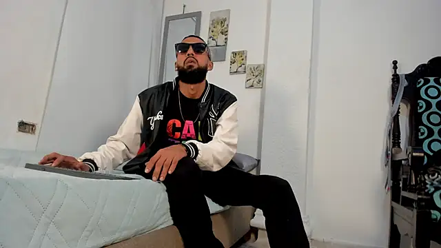 Tessa siham online show from 18, 4, 2026