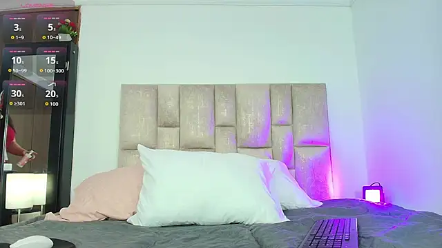 hott mature online show from 21, 5, 2026