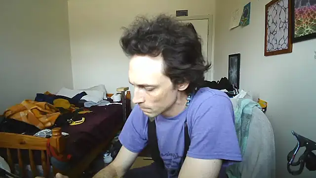 Snapshot of JohnnyMoves chatting on 17, 5, 2026 JohnnyMoves online show from 17, 5, 2026