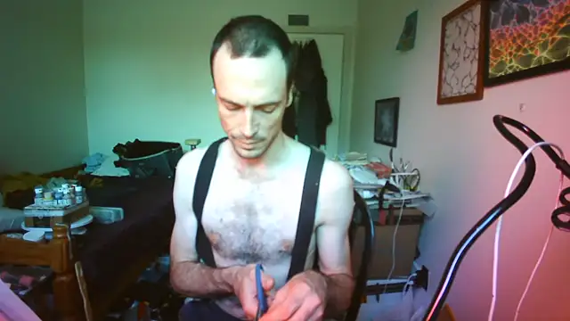 Snapshot of JohnnyMoves chatting on 16, 7, 2026 JohnnyMoves online show from 16, 7, 2026