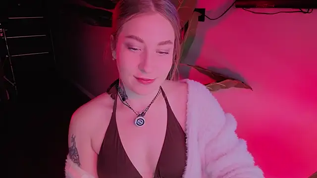 Snapshot of ShowmeYourfetish chatting on 2, 6, 2026 ShowmeYourfetish online show from 2, 6, 2026