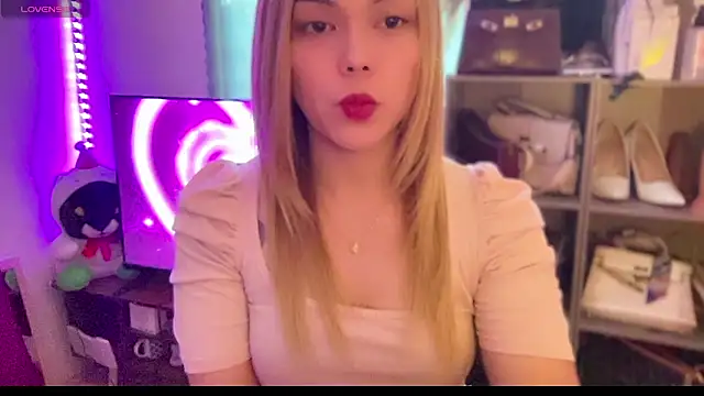 hannaBaby lisyos11 online show from 4, 6, 2026