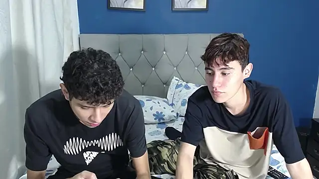 Thiago And Gael online show from 11, 7, 2026