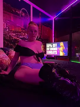skyerose11 online show from 4, 6, 2026