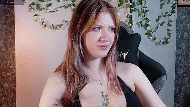Snapshot of Lina_Wi chatting on 8, 7, 2026 Lina Wi online show from 8, 7, 2026