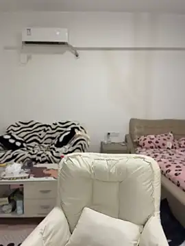 Snapshot of nide-baby chatting on 24, 5, 2026 nide-baby online show from 24, 5, 2026