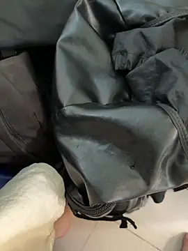 subi hihi online show from 22, 4, 2026