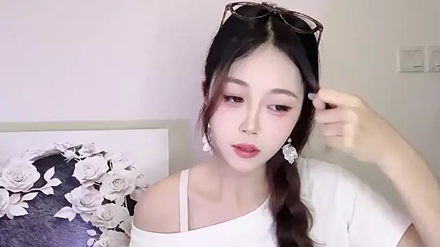 KiKi-011 online show from 15, 5, 2026