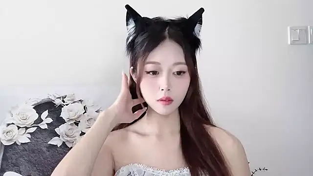 KiKi-011 online show from 18, 5, 2026