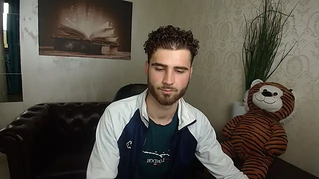 KyloEast online show from 11, 5, 2026