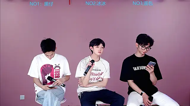 Y-lucky01 online show from 16, 4, 2026