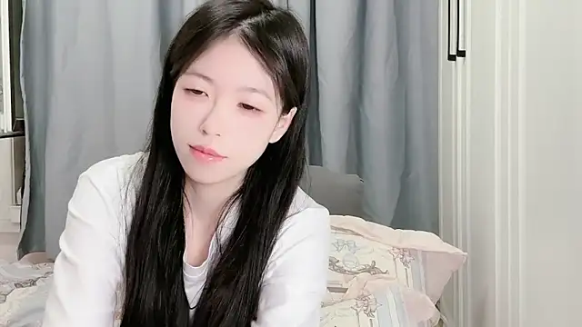 Snapshot of XiaoMei-iiiiii chatting on 28, 5, 2026 XiaoMei-iiiiii online show from 28, 5, 2026