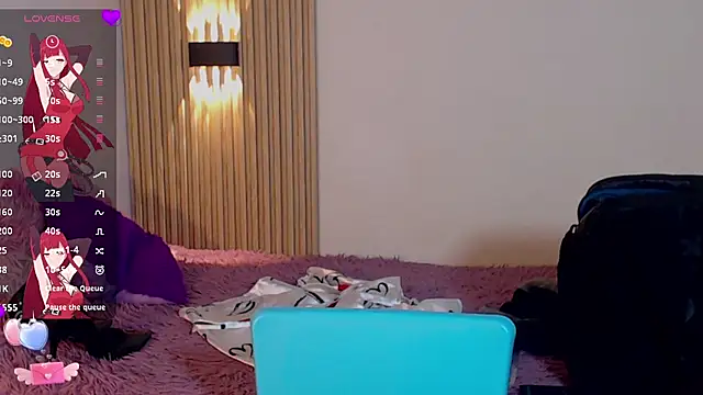 Snapshot of LucyWild8 chatting on 9, 7, 2026 LucyWild8 online show from 9, 7, 2026