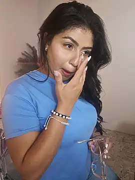 Snapshot of LucyWild8 chatting on 9, 6, 2026 LucyWild8 online show from 9, 6, 2026