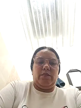 Snapshot of Samanta-42 chatting on 6, 7, 2026 Samanta-42 online show from 6, 7, 2026