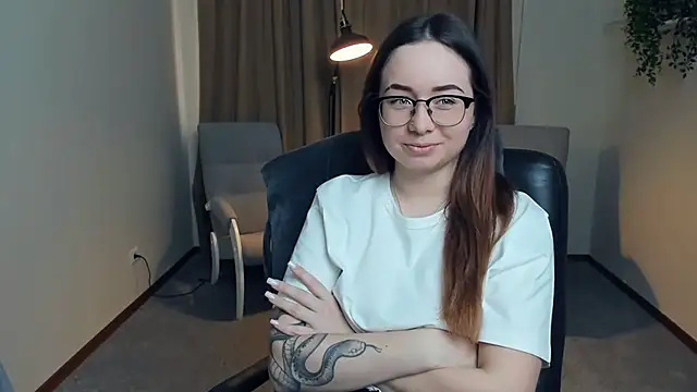 NadaRudeen online show from 18, 4, 2026