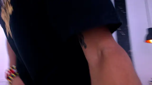 Lian Jacob online show from 22, 4, 2026