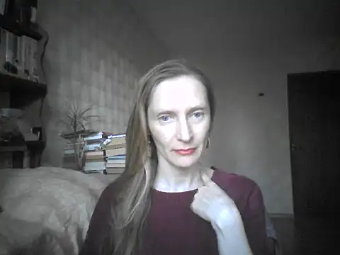 Snapshot of LunaBelle8 chatting on 15, 5, 2026 LunaBelle8 online show from 15, 5, 2026