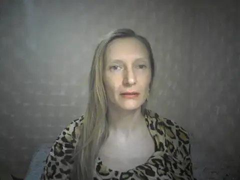 LunaBelle8 online show from 18, 4, 2026