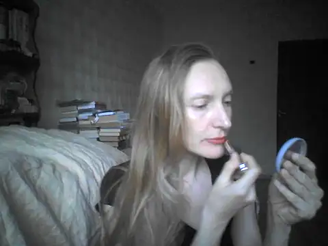 Snapshot of LunaBelle8 chatting on 5, 6, 2026 LunaBelle8 online show from 5, 6, 2026