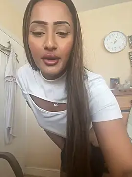 sexyasianpersuation online show from 22, 4, 2026