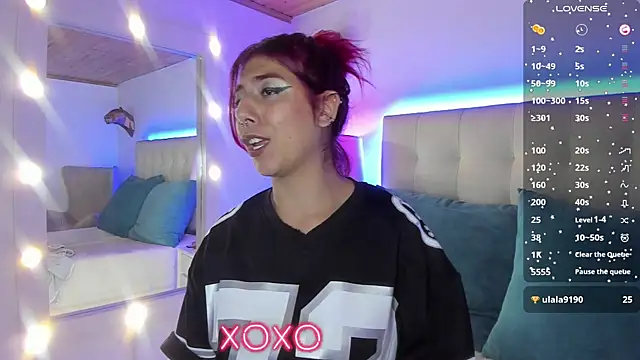 Snapshot of _sasha_miller_ chatting on 29, 4, 2026 sasha miller online show from 29, 4, 2026