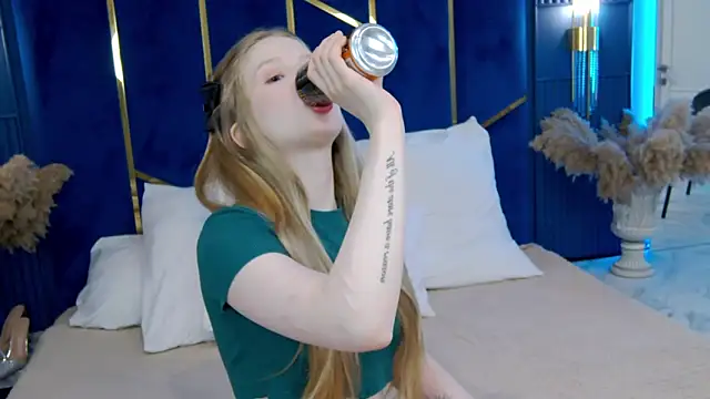 LilianHowards online show from 20, 4, 2026