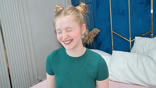 Snapshot of LilianHowards chatting on 30, 6, 2026 LilianHowards online show from 30, 6, 2026