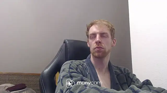 Snapshot of Milkyman7 chatting on 11, 10, 2025 Milkyman7 online show from 11, 10, 2025