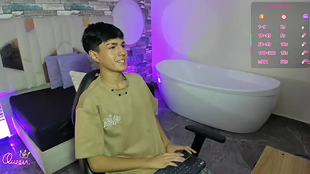 Snapshot of Damian_tay chatting on 7, 5, 2026 Damian tay online show from 7, 5, 2026